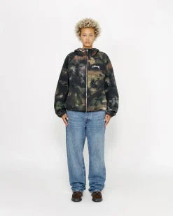 Outerwear><noscript><img width=