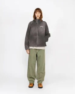 Outerwear><noscript><img width=