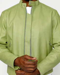 Outerwear><noscript><img width=