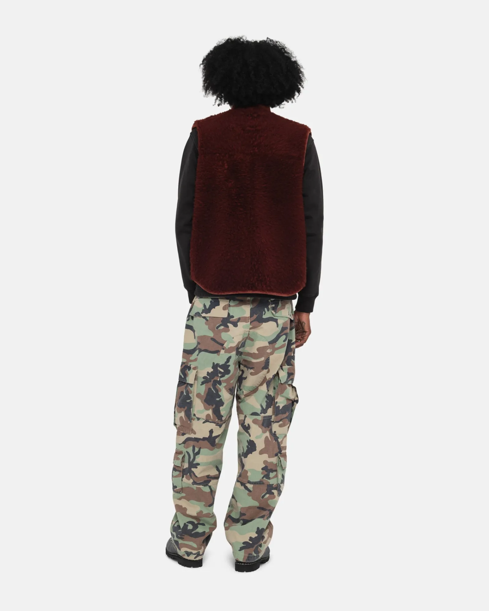 Outerwear>Stüssy REVERSIBLE SHEARLING WORKGEAR VEST Burgundy