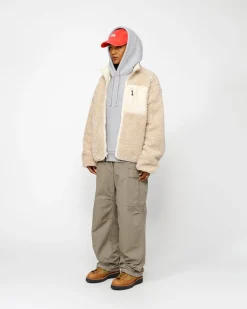 Outerwear><noscript><img width=