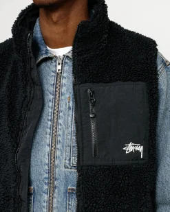 Outerwear><noscript><img width=